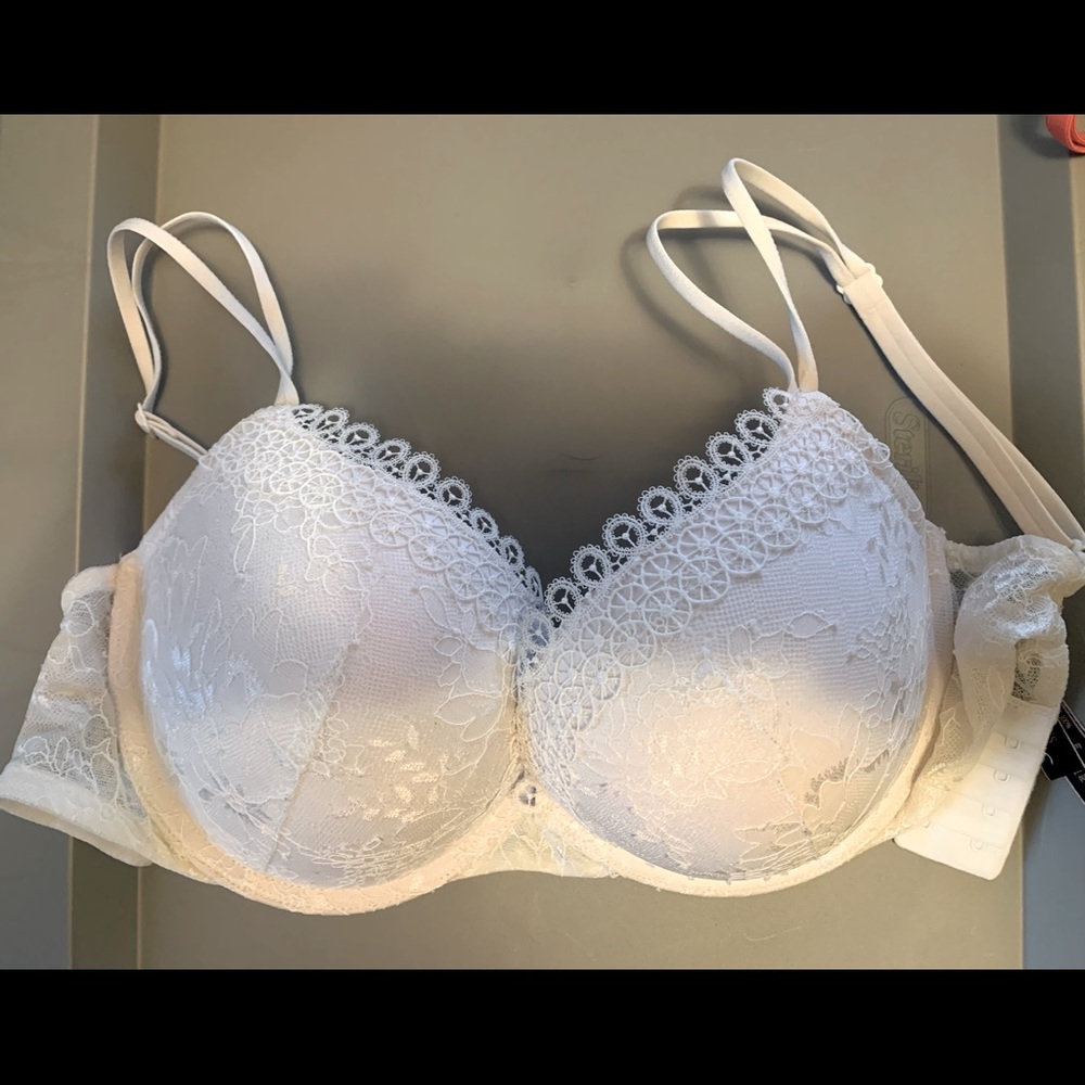 Victoria Secret Push Up Bra